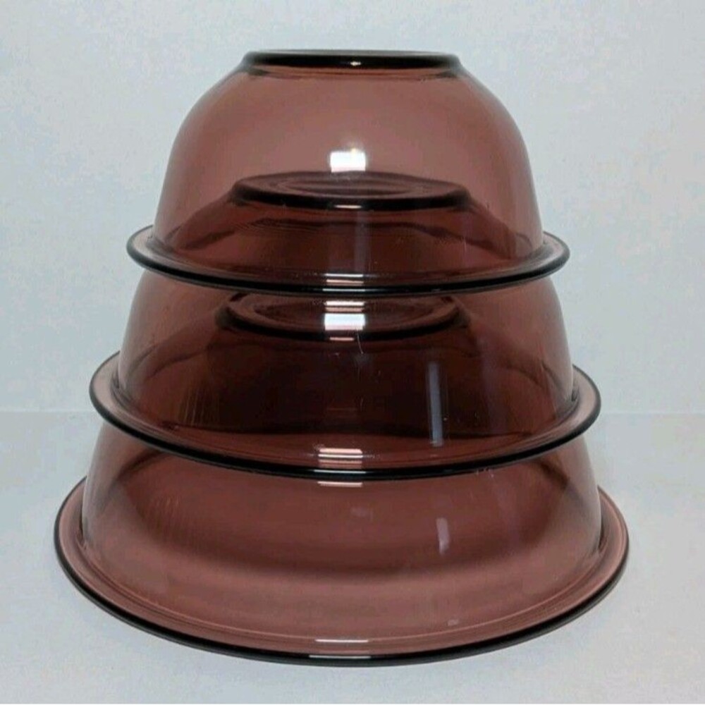 VTG PYREX Cranberry Mixing Bowl Set 3 Nesting Bowls 325 323 322 USA Made Vision